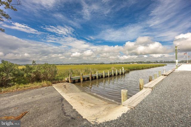 273 WOODHAVEN CT, Berlin, MD 21811