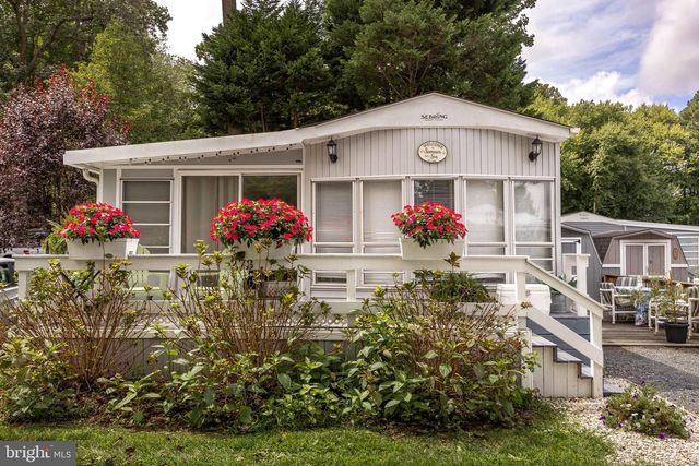 273 WOODHAVEN CT, Berlin, MD 21811