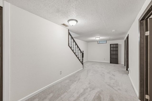457 N High St, Wichita, KS 67203