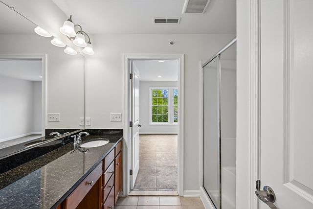 19 Crispwater Way 178, Hopkinton, MA 01748