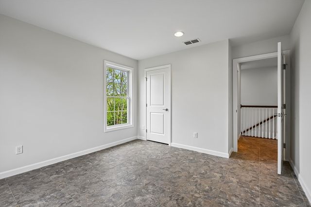19 Crispwater Way 178, Hopkinton, MA 01748