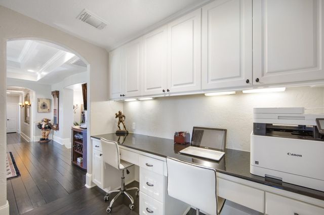 17108 Lakeway Park, Tomball, TX 77375