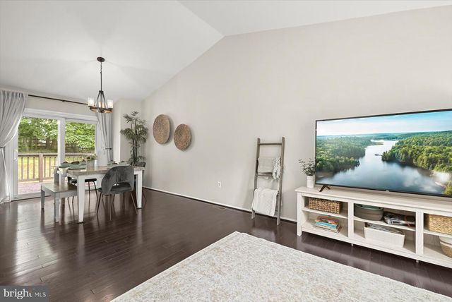 9612 SEA SHADOW, Columbia, MD 21046