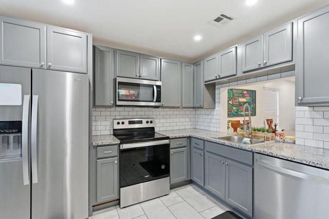 10900 W Sample Road, Coral Springs, FL 33065