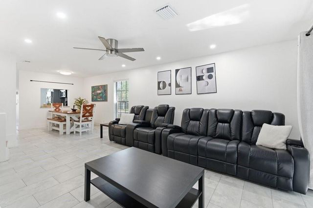 10900 W Sample Road, Coral Springs, FL 33065