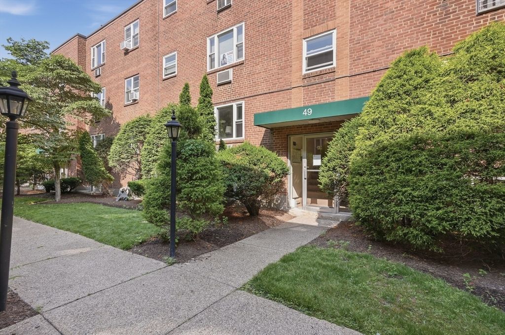 49 Colborne Road B1, Boston, MA 02135