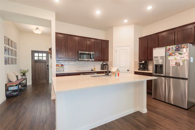 3220 Greymoore Drive, Anna, TX 75409