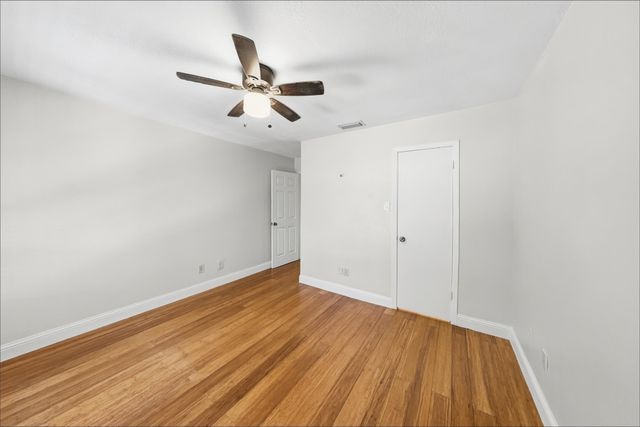 1108 Quail Valley Lane 221, Arlington, TX 76011