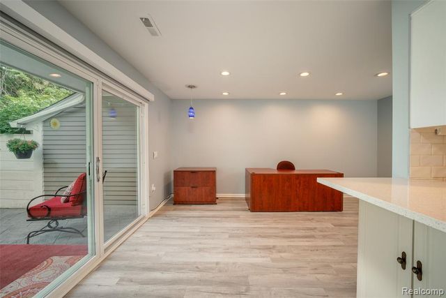 2689 Williamsburg Circle, Auburn Hills, MI 48326