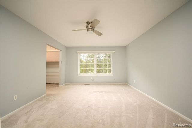 2689 Williamsburg Circle, Auburn Hills, MI 48326