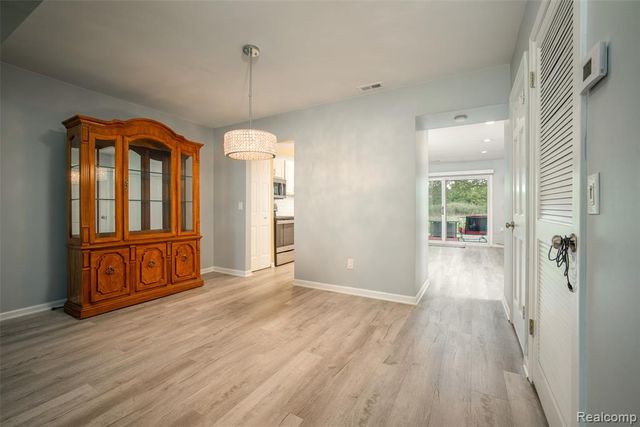 2689 Williamsburg Circle, Auburn Hills, MI 48326