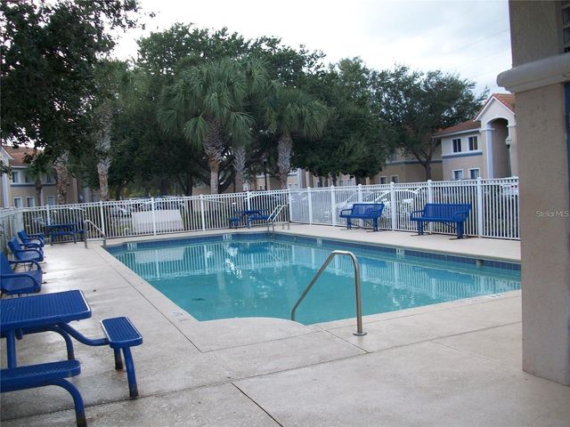 495 LAS CORTES LANE 102, Orlando, FL 32824