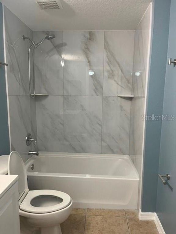 Image 12 of property listing at 495 LAS CORTES LANE 102, Orlando, FL 32824