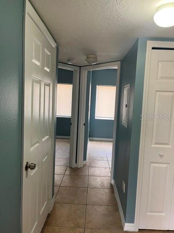 Image 5 of property listing at 495 LAS CORTES LANE 102, Orlando, FL 32824