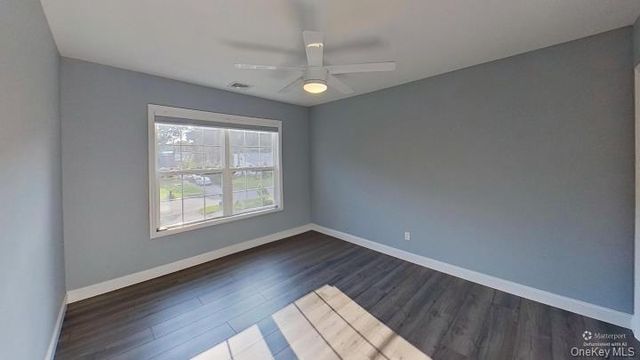 43 Linden Lane, Shirley, NY 11967