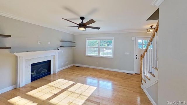 43 Linden Lane, Shirley, NY 11967