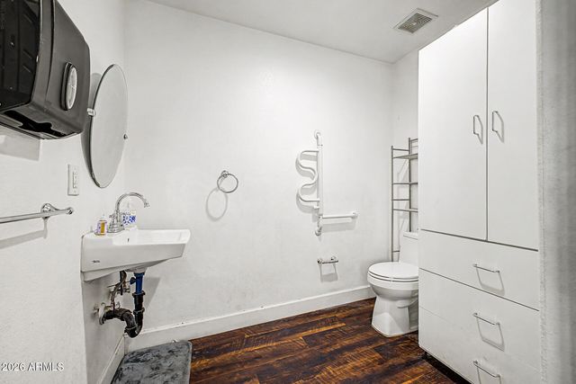 813 E GLENDALE Avenue, Phoenix, AZ 85020