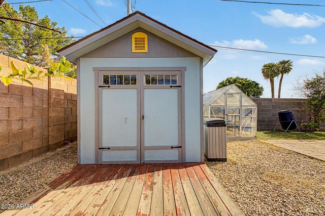 813 E GLENDALE Avenue, Phoenix, AZ 85020