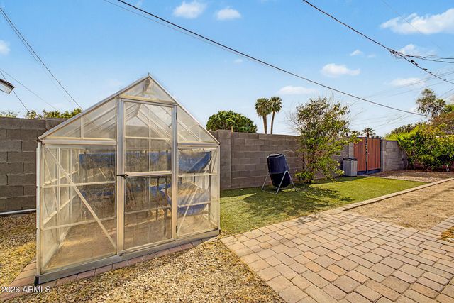 813 E GLENDALE Avenue, Phoenix, AZ 85020