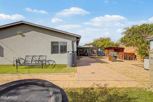 813 E GLENDALE Avenue, Phoenix, AZ 85020