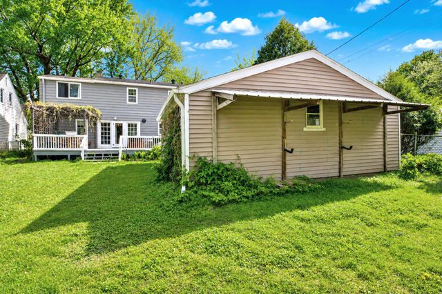 823 Memorial Parkway SW, Rochester, MN 55902