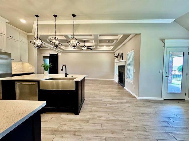 633 Texoma Drive, Edmond, OK 73025
