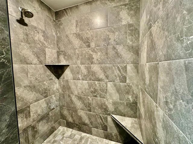 633 Texoma Drive, Edmond, OK 73025