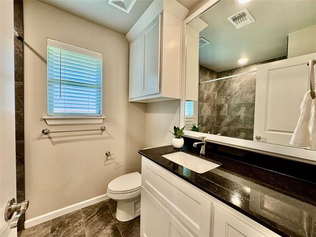 633 Texoma Drive, Edmond, OK 73025
