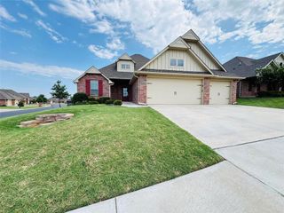 633 Texoma Drive, Edmond, OK 73025