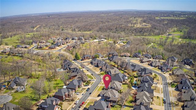 3912 NE Kensington Avenue, Bentonville, AR 72712