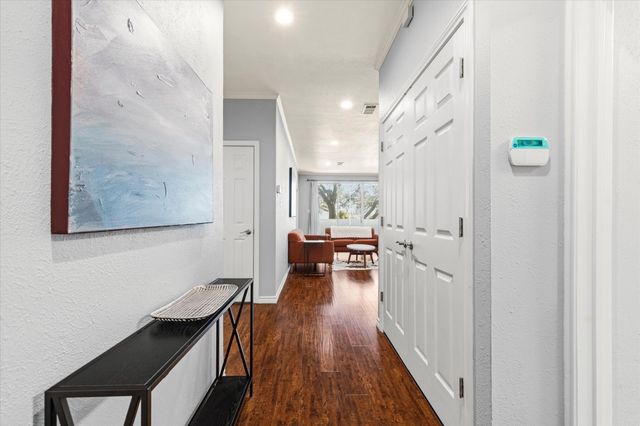 5310 Keller Springs Road 112, Dallas, TX 75248