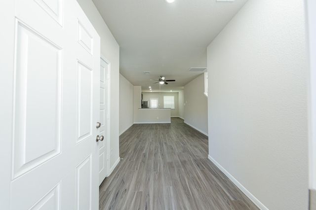 3082 Nickell Back Drive, Conroe, TX 77301