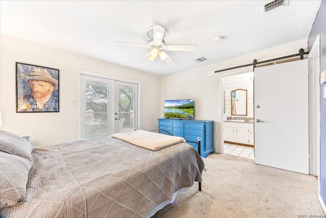 13900 N HILLS VILLAGE DR, San Antonio, TX 78249