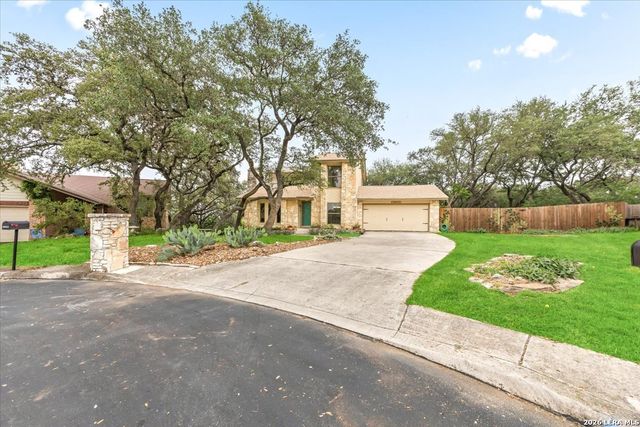 13900 N HILLS VILLAGE DR, San Antonio, TX 78249