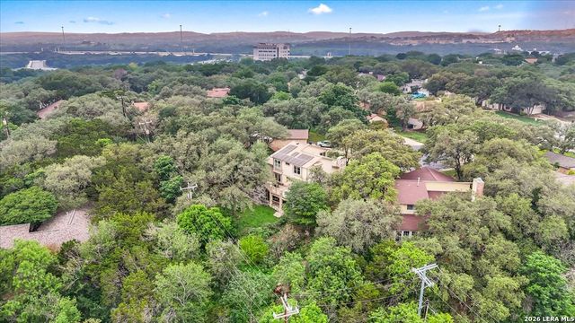 13900 N HILLS VILLAGE DR, San Antonio, TX 78249