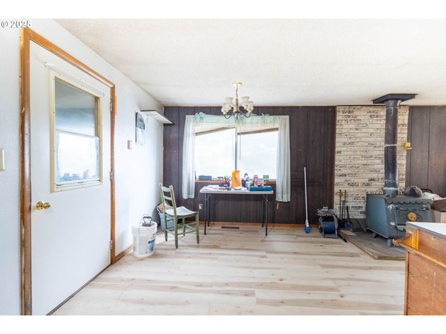 1951 Alder, Elgin, OR 97827