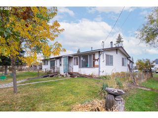 1951 Alder, Elgin, OR 97827