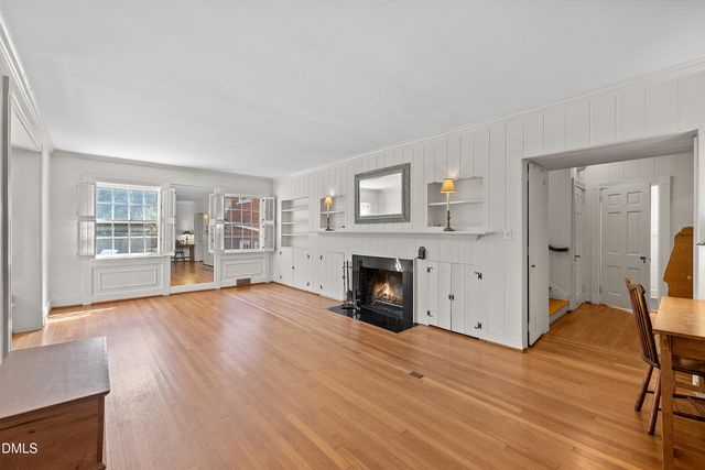 401 Laurel Hill Road, Chapel Hill, NC 27514