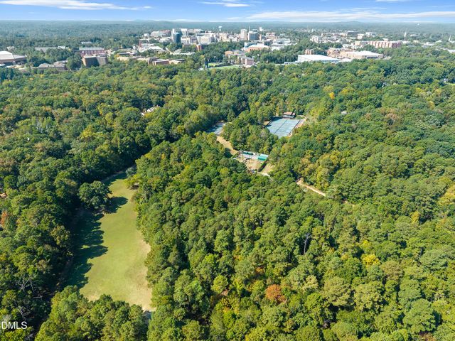 401 Laurel Hill Road, Chapel Hill, NC 27514
