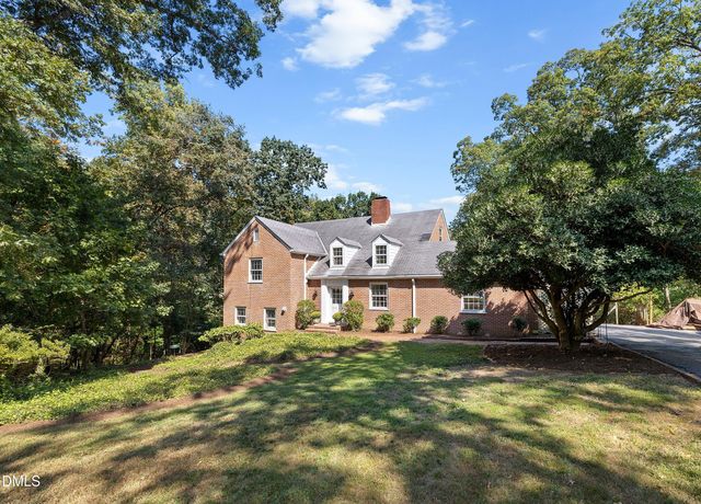 401 Laurel Hill Road, Chapel Hill, NC 27514