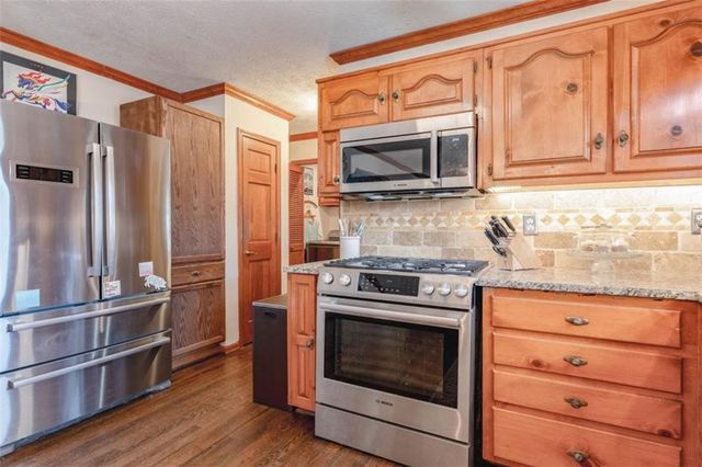 101 E Macedonia Church E Road, Oxford, GA 30054