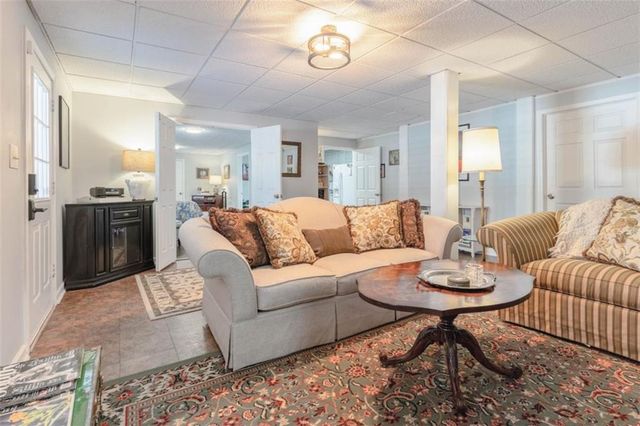 101 E Macedonia Church E Road, Oxford, GA 30054