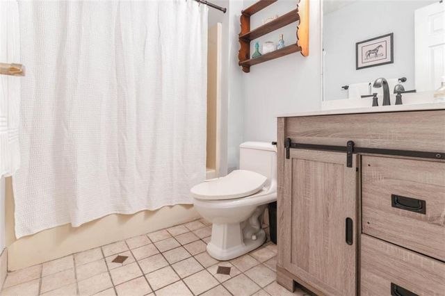 101 E Macedonia Church E Road, Oxford, GA 30054