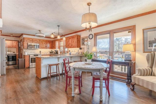 101 E Macedonia Church E Road, Oxford, GA 30054