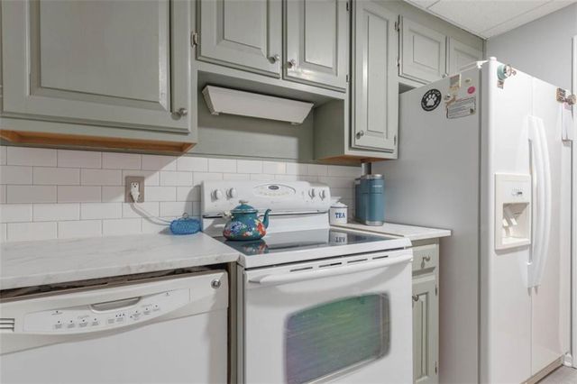 101 E Macedonia Church E Road, Oxford, GA 30054