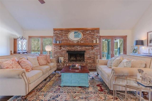 101 E Macedonia Church E Road, Oxford, GA 30054