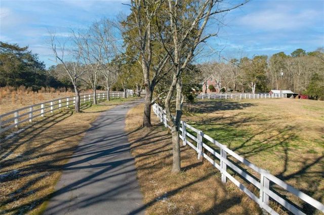 101 E Macedonia Church E Road, Oxford, GA 30054