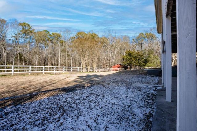 101 E Macedonia Church E Road, Oxford, GA 30054