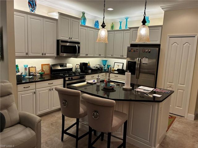 10069 Antori DR, Estero, FL 33928