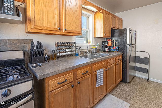 1202 Cribb Street, Toledo, OH 43612